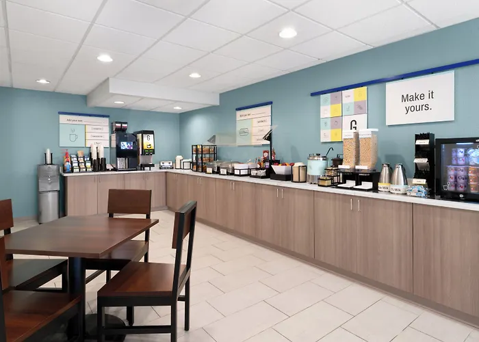 Garner Hotel Virginia Beach North By Ihg